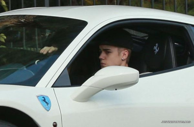 12.03 | Justin Bieber e Selena Gomez em Los Angeles
