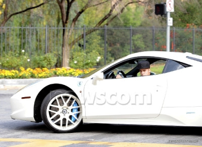 12.03 | Justin Bieber e Selena Gomez em Los Angeles
