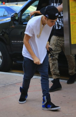 12.10 | Justin Bieber passeando em Miami