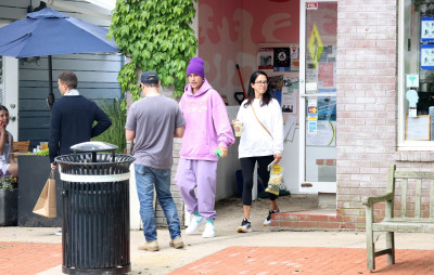 02.06 | Saindo para tomar um café nos Hamptons