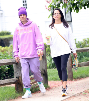 02.06 | Saindo para tomar um café nos Hamptons
