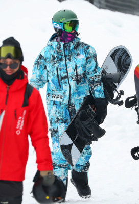 31.12 | Aproveitando uma manhã de snowboard com os amigos em Aspen