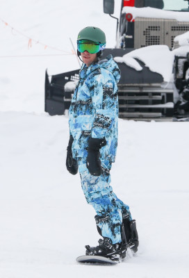 31.12 | Aproveitando uma manhã de snowboard com os amigos em Aspen