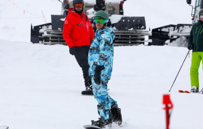 31.12 | Aproveitando uma manhã de snowboard com os amigos em Aspen