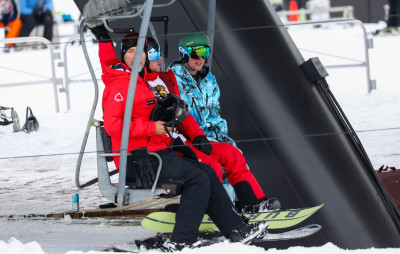 31.12 | Aproveitando uma manhã de snowboard com os amigos em Aspen