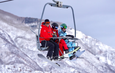 31.12 | Aproveitando uma manhã de snowboard com os amigos em Aspen