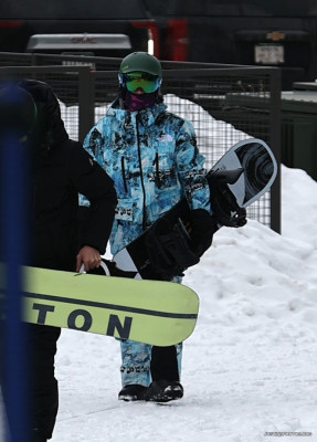 31.12 | Aproveitando uma manhã de snowboard com os amigos em Aspen