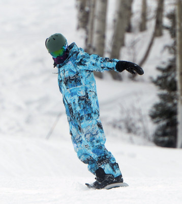 31.12 | Aproveitando uma manhã de snowboard com os amigos em Aspen