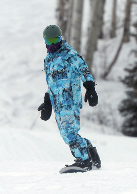 31.12 | Aproveitando uma manhã de snowboard com os amigos em Aspen