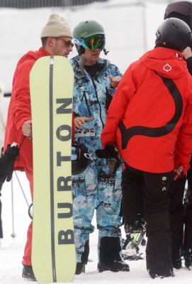 31.12 | Aproveitando uma manhã de snowboard com os amigos em Aspen