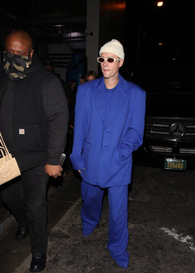 11.02 | Chega para um jantar romântico no Catch LA, em West Hollywood