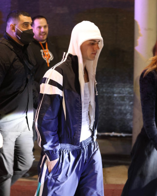 12.02 | Assistindo ao show do Drake em Los Angeles