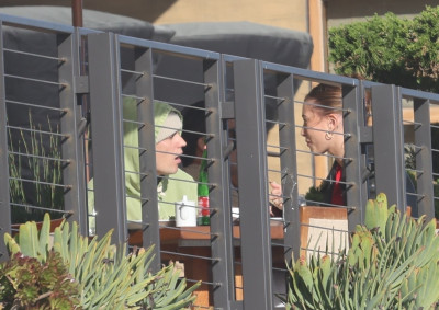 14.02 | Almoço de Dia dos Namorados no restaurante Nobu, em Malibu