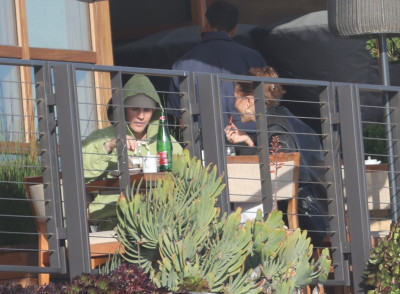 14.02 | Almoço de Dia dos Namorados no restaurante Nobu, em Malibu