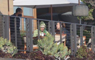 14.02 | Almoço de Dia dos Namorados no restaurante Nobu, em Malibu