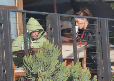 14.02 | Almoço de Dia dos Namorados no restaurante Nobu, em Malibu