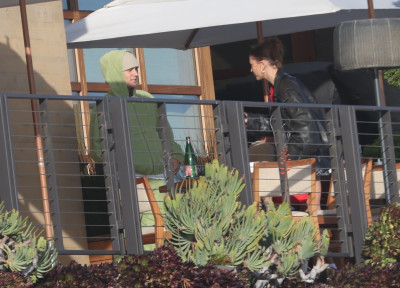 14.02 | Almoço de Dia dos Namorados no restaurante Nobu, em Malibu