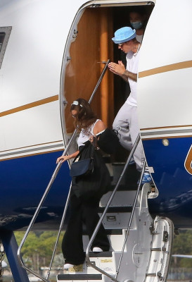 13.04 | Chega ao aeroporto de Miami
