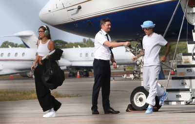13.04 | Chega ao aeroporto de Miami