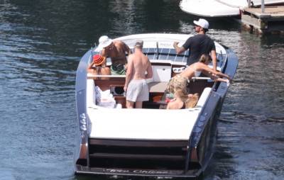 11.07 | Em um barco com amigos em Coeur d'Alene
