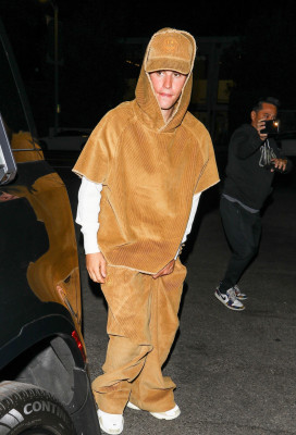 17.08 | Saindo do jantar no Catch Steak, em West Hollywood