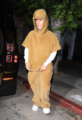 17.08 | Saindo do jantar no Catch Steak, em West Hollywood
