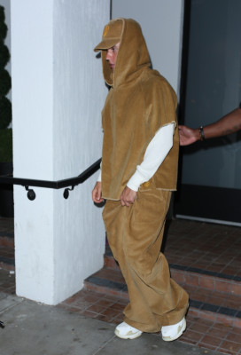 17.08 | Saindo do jantar no Catch Steak, em West Hollywood