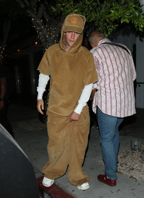 17.08 | Saindo do jantar no Catch Steak, em West Hollywood