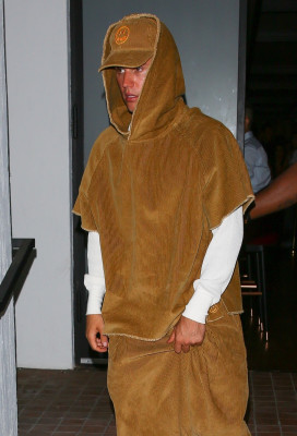 17.08 | Saindo do jantar no Catch Steak, em West Hollywood