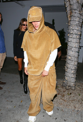 17.08 | Saindo do jantar no Catch Steak, em West Hollywood