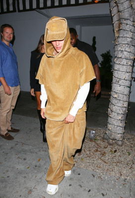 17.08 | Saindo do jantar no Catch Steak, em West Hollywood