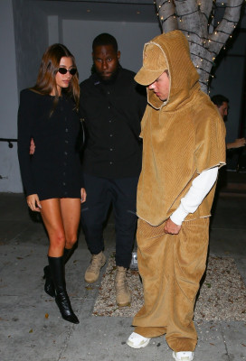 17.08 | Saindo do jantar no Catch Steak, em West Hollywood