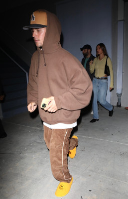 24.08 | Parte de Churchome, em Los Angeles