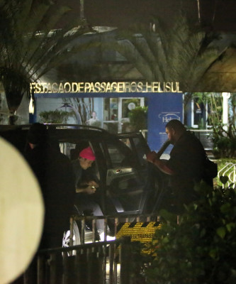 04.09 | Sai do hotel no Rio de Janeiro