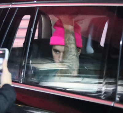 04.09 | Sai do hotel no Rio de Janeiro