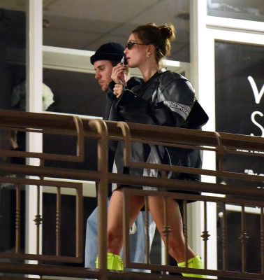 14.10 | Saindo do restaurante Sushi Park, em West Hollywood