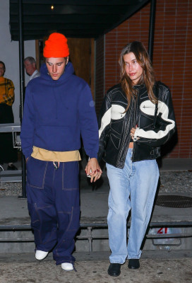 22.10 | Sai para jantar em West Hollywood