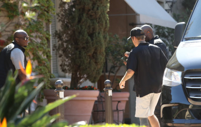 24.10 | Chega a um clube de golfe em Laguna Beach