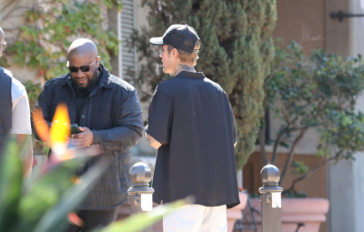 24.10 | Chega a um clube de golfe em Laguna Beach