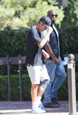 24.10 | Chega a um clube de golfe em Laguna Beach