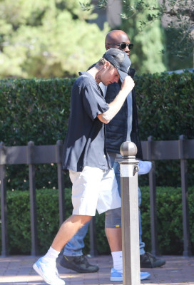 24.10 | Chega a um clube de golfe em Laguna Beach