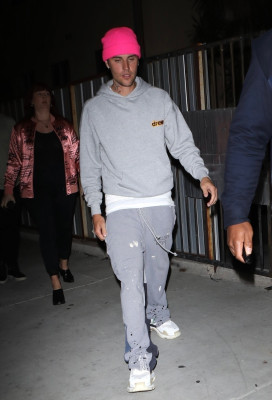26.10 | Deixando a Igreja Churchome, em Beverly Hills