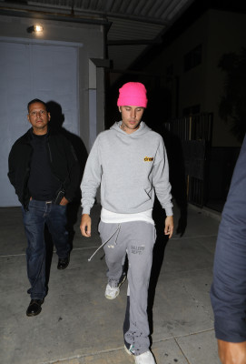 26.10 | Deixando a Igreja Churchome, em Beverly Hills