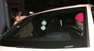 26.10 | Deixando a Igreja Churchome, em Beverly Hills