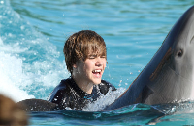 06.12 | Justin Bieber passeando em Bahamas