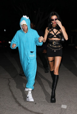 30.10 | Saindo para uma festa de Halloween em West Hollywood