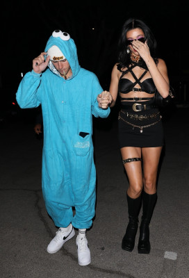 30.10 | Saindo para uma festa de Halloween em West Hollywood