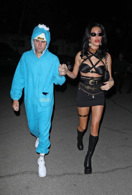 30.10 | Saindo para uma festa de Halloween em West Hollywood