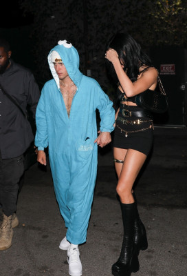 30.10 | Saindo para uma festa de Halloween em West Hollywood