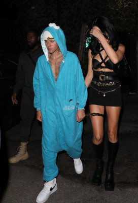 30.10 | Saindo para uma festa de Halloween em West Hollywood
